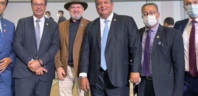 Governador Mauro Carlesse prestigia posse do ministro Onyx Lorenzoni
