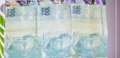 Homem é preso em Palmas após pagar delivery usando dinheiro falso
