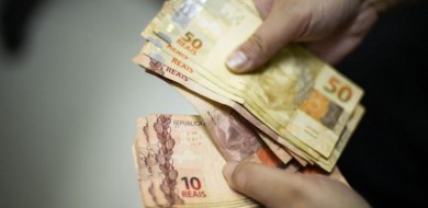STJ afasta penhora de aplicação financeira de até 40 salários-mínimos