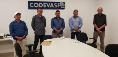 Prefeituras recebem equipamentos adquiridos com emendas de Célio Moura