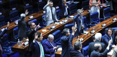 Senado aprova taxação de compras internacionais de até US$ 50