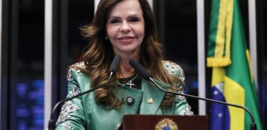Senadora Professora Dorinha defende fim da escala 6x1